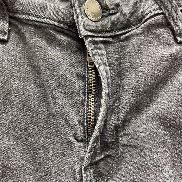 Old Navy Rockstar Sz 8 Ankle BLACK Regular Skinny Jeans Distressed Torn - Picture 3 of 8
